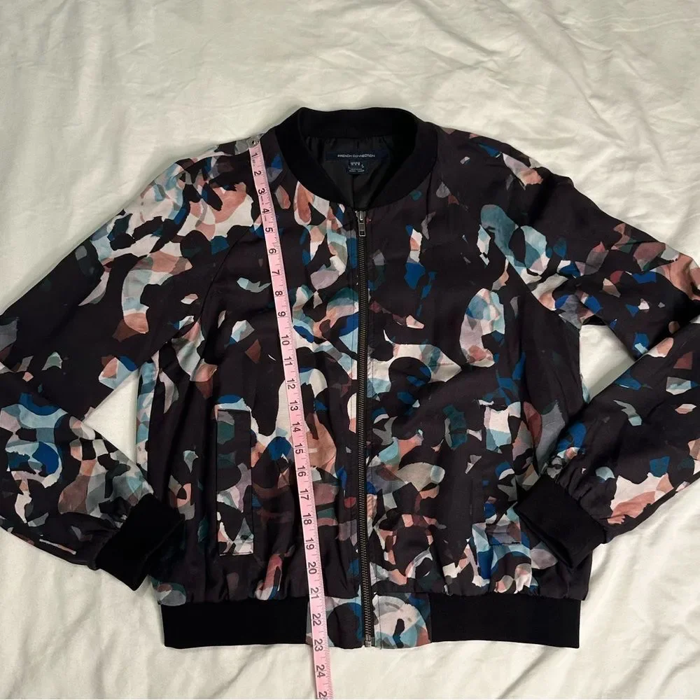 FRENCH CONNECTION Abstract Print Bomber Jacket US 8 Lightweight Lyocell Chic EUC - Picture 6 of 12